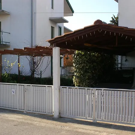 4300b Apartman